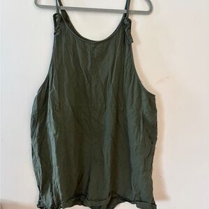 Universal Thread Romper